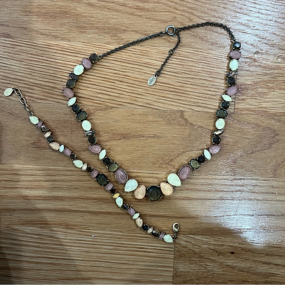 ANN Taylor Necklace and Bracelet Set